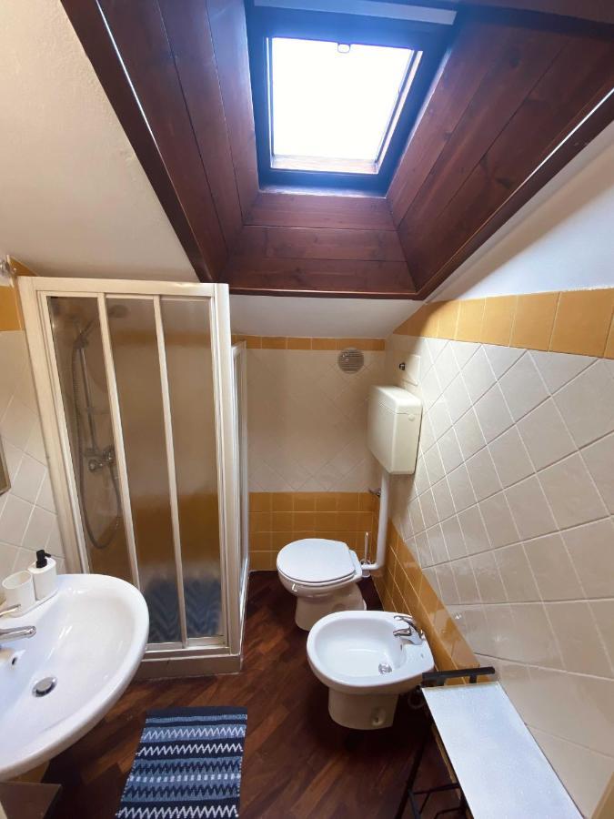 Antico Borgo Apartment Desenzano del Garda Bagian luar foto