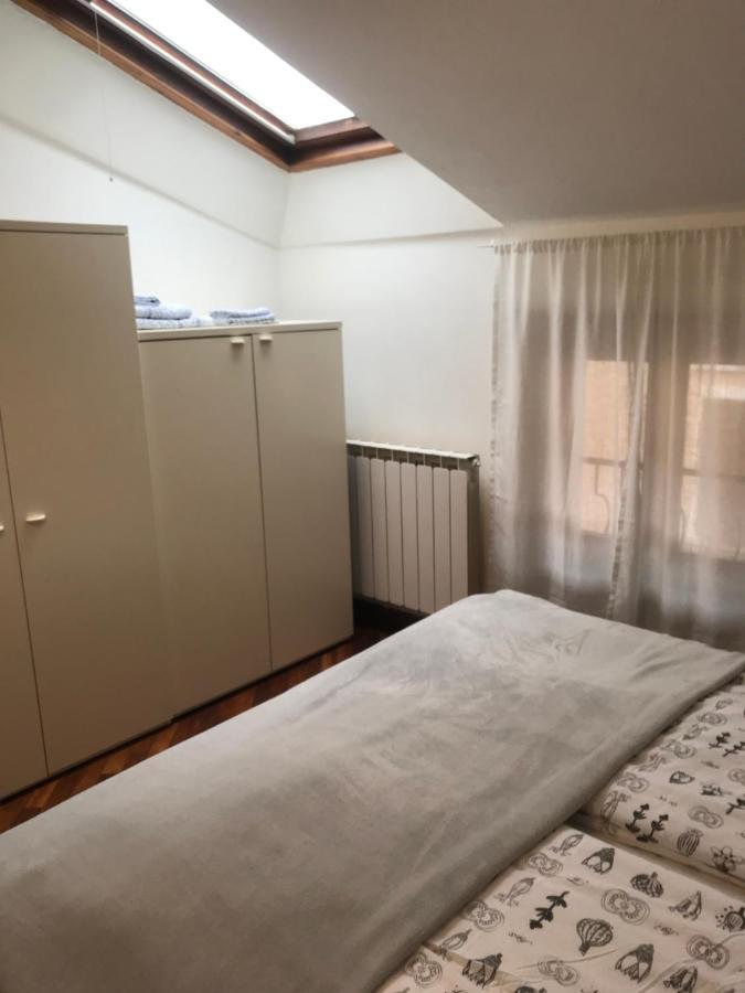 Antico Borgo Apartment Desenzano del Garda Bagian luar foto